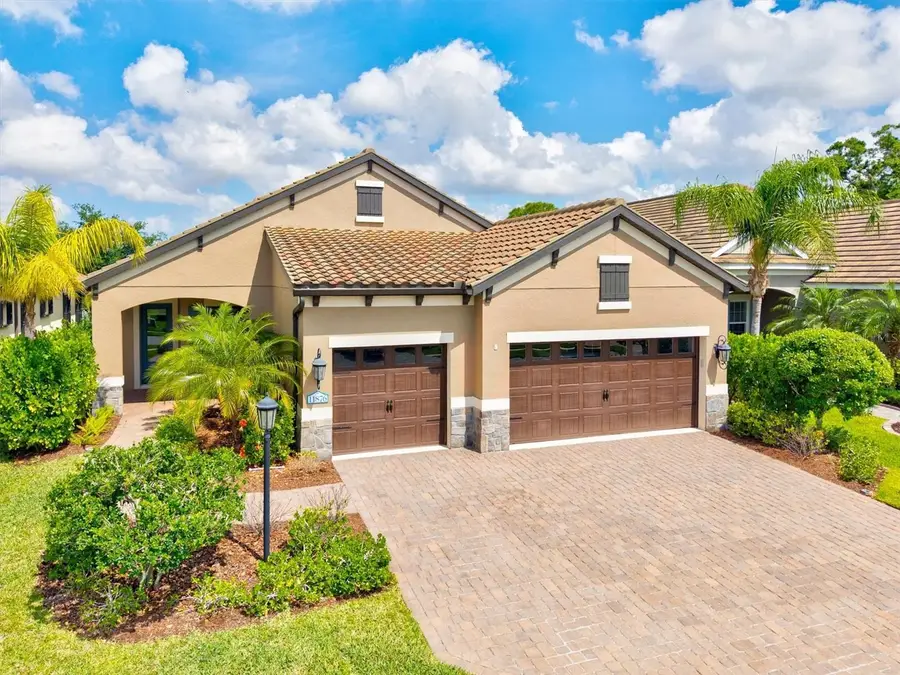 11876 Hunters Creek Road, Venice, FL 34293 - #2