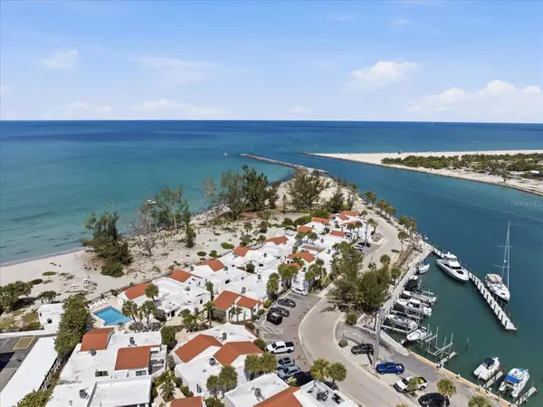 1585 Tarpon Center Drive #20, VENICE, FL 34285