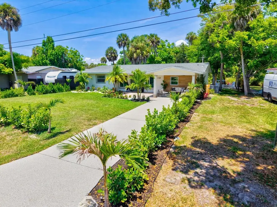 1129 Groveland Avenue, Venice, FL 34285 - #3
