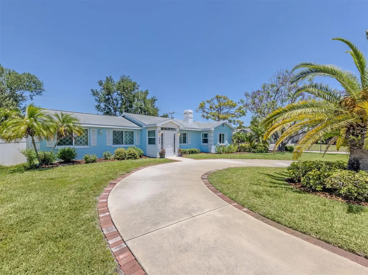 500 Alhambra Road, Venice, FL 34285 - #1