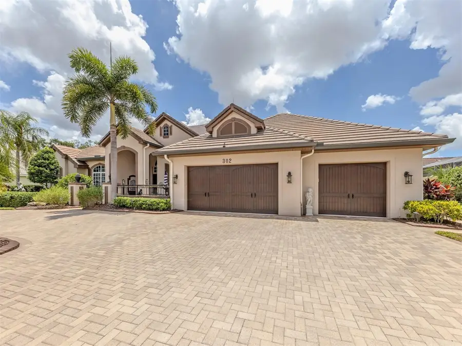 302 Stone Briar Creek Drive, Venice, FL 34292 - #2