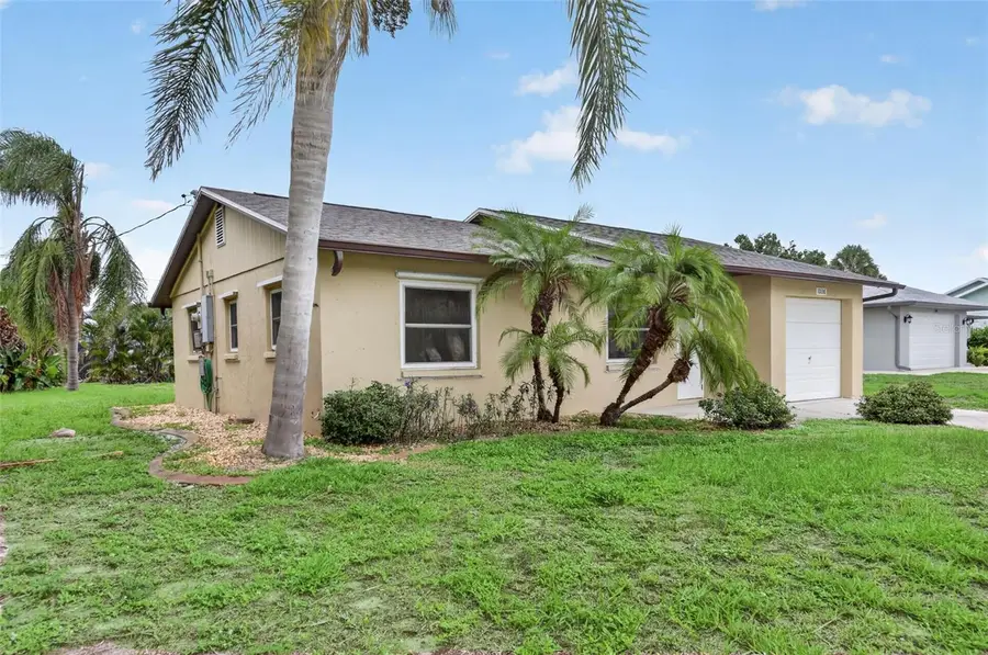 10136 Peach Avenue, Englewood, FL 34224 - #2