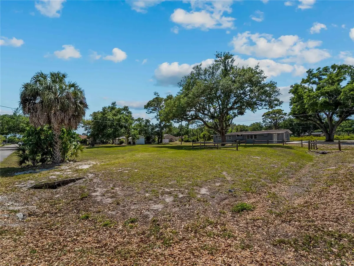 Dawn Drive, Venice, FL 34293 - #1