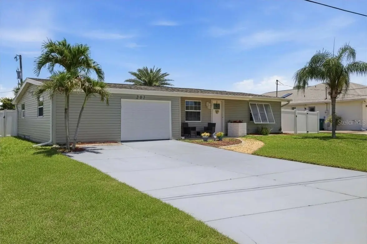 201 E Tarpon Blvd Nw, Port Charlotte, FL 33952 - #1