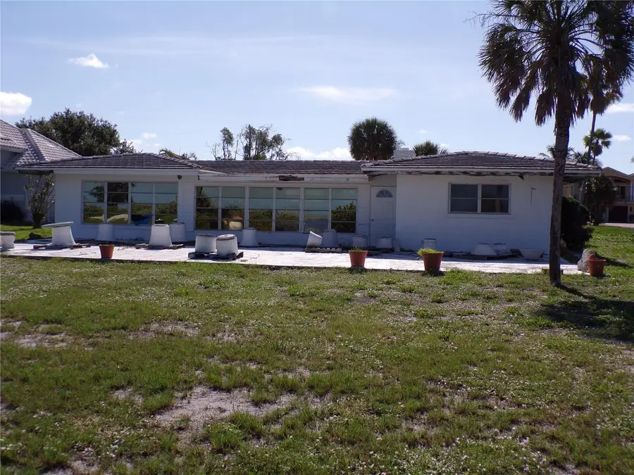 1124 Sunset Drive, Venice, FL 34285 - #2