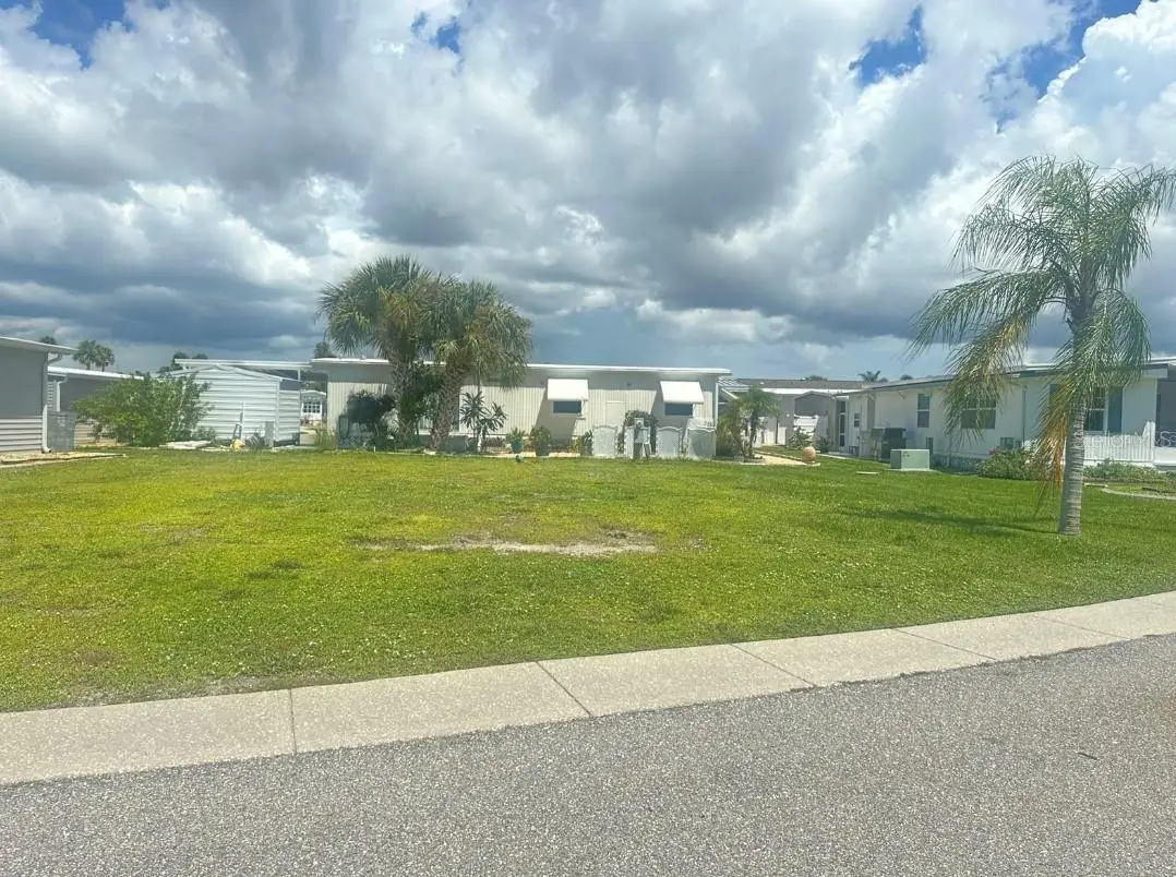 5881 Sunflower Road, Venice, FL 34293 - #1