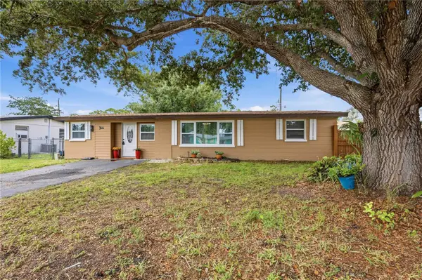 8362 Pelican Road, ENGLEWOOD, FL 34224