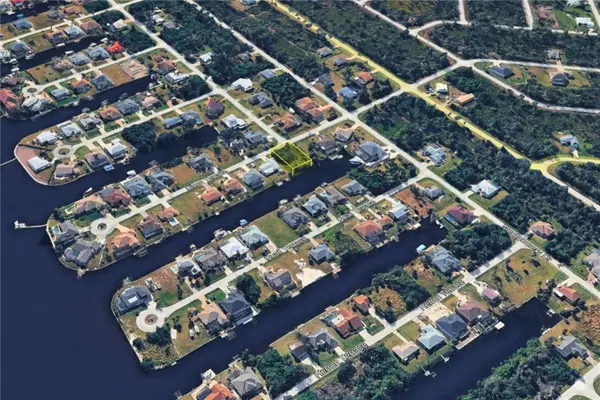 2539 Dixon Terrace, PORT CHARLOTTE, FL 33981