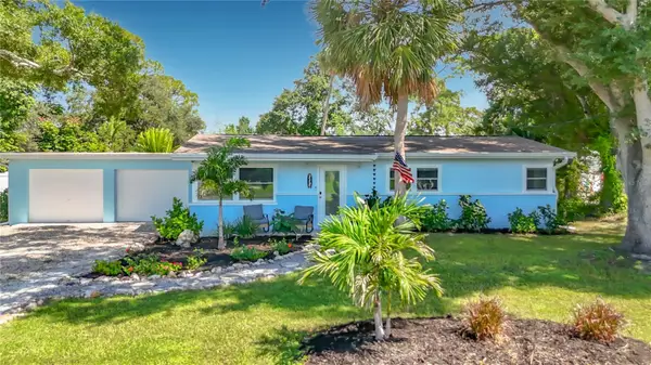 212 S Myrtle Avenue, NOKOMIS, FL 34275