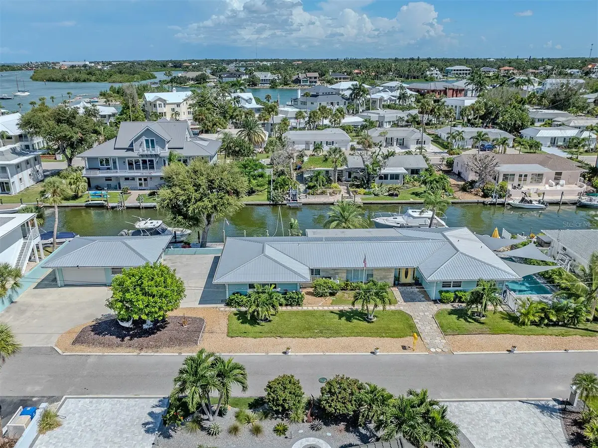918 Gibbs Road, Venice, FL 34285 - #1