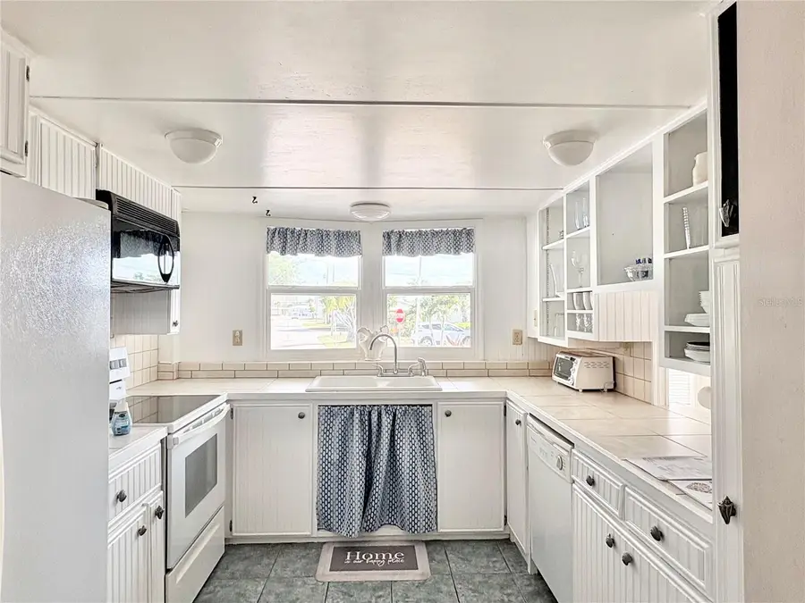 603 S Green Circle, Venice, FL 34285 - #2