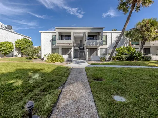 1555 Tarpon Center Drive #140, VENICE, FL 34285