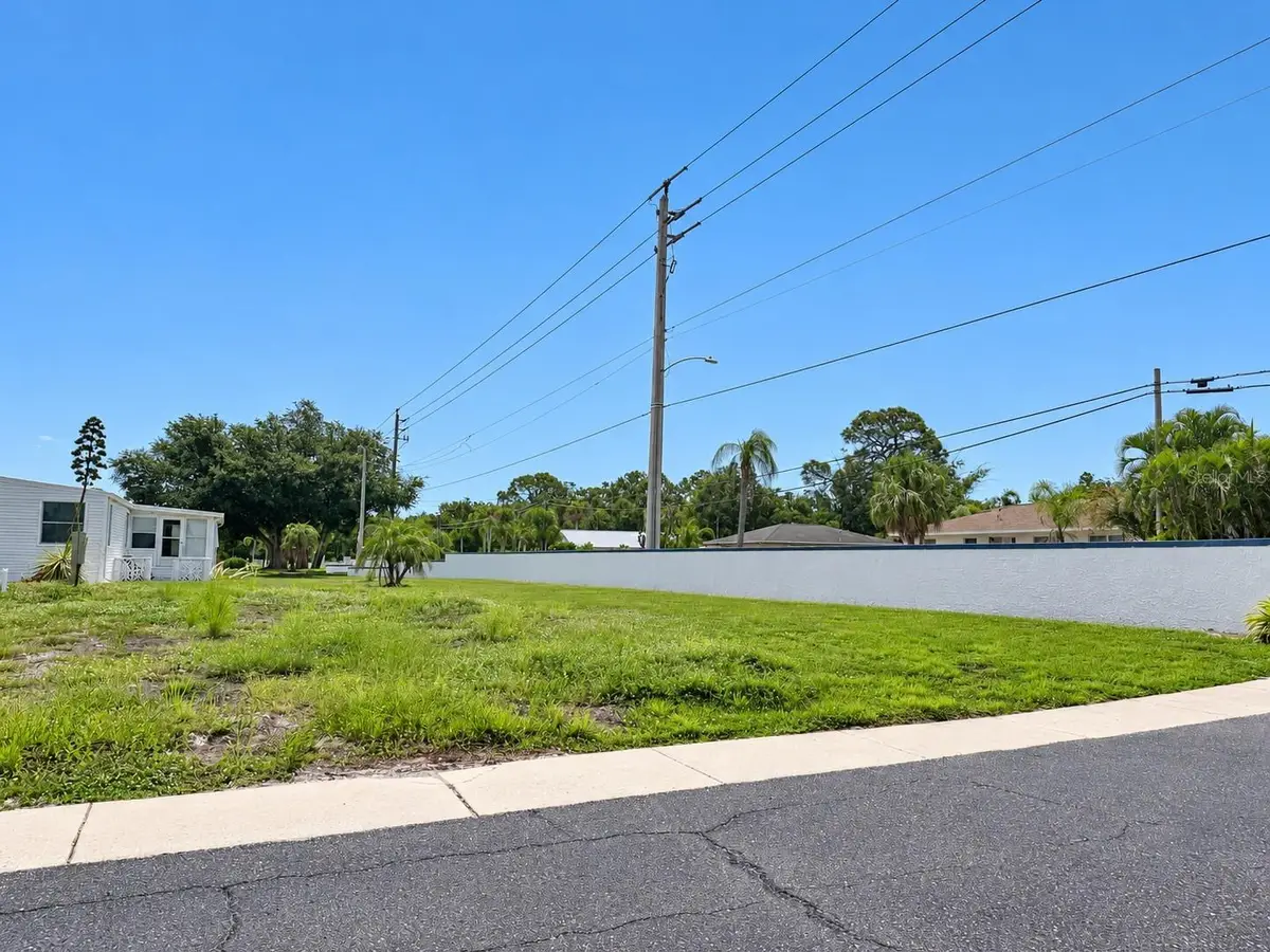 6291 Daffodil Road, Venice, FL 34293 - #1
