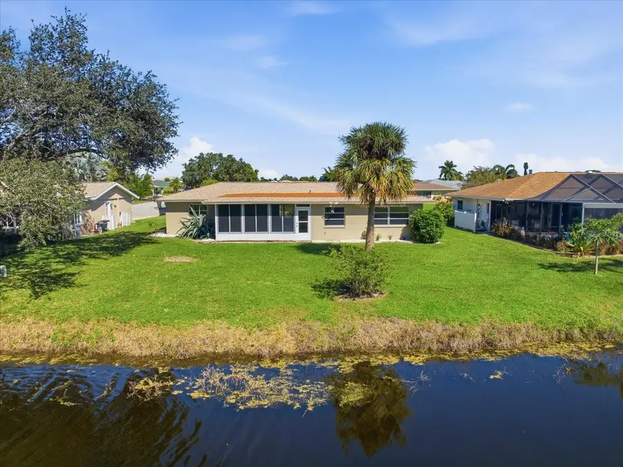 832 S Gondola Drive, Venice, FL 34293 - #3