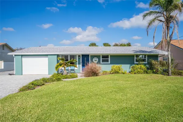 838 E 17th Avenue, NEW SMYRNA BEACH, FL 32169