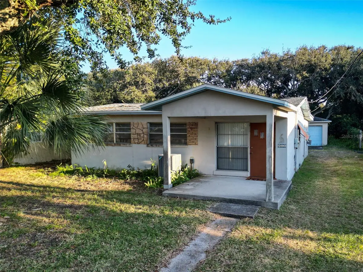 813 E 8th Avenue, New Smyrna Beach, FL 32169 - Image #1