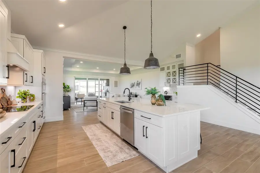 704 Skylane Circle, Edgewater, FL 32132 - Image #2