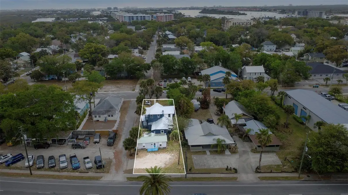 324 N Orange Street, New Smyrna Beach, FL 32168 - #1