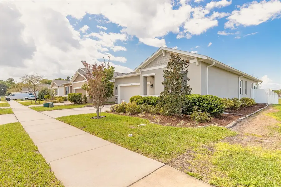1094 River Falls Circle, Deland, FL 32720 - #2