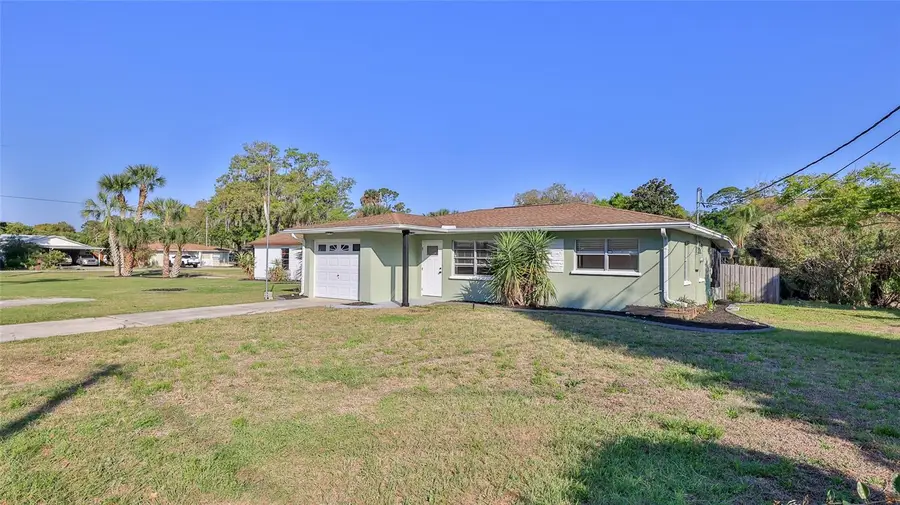 11 Swan Avenue, New Smyrna Beach, FL 32168 - #2