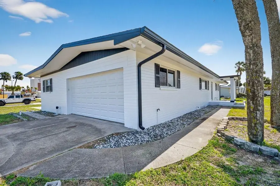 2538 Coral Way W, Daytona Beach, FL 32118 - #2