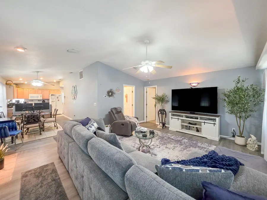 121 E Palm Way, Edgewater, FL 32132 - #3