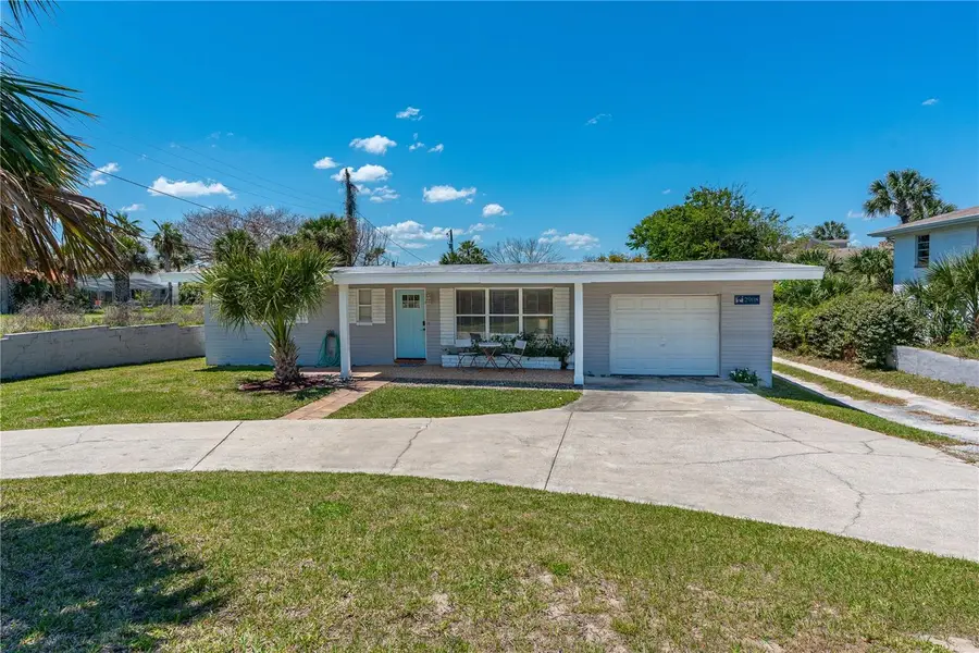 2908 S Peninsula Drive, Daytona Beach, FL 32118 - #2