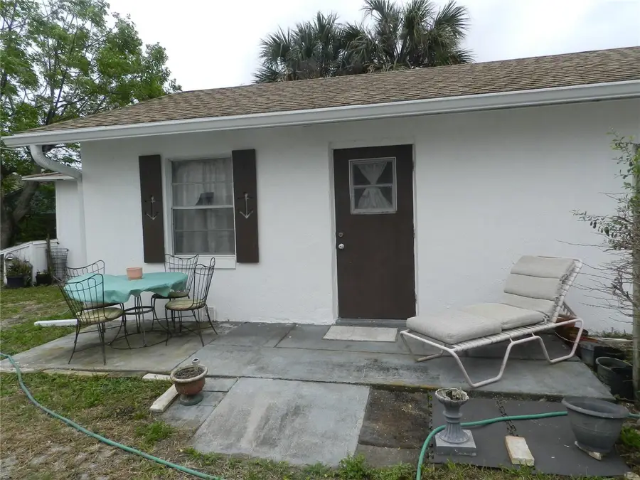 805 Ocean Avenue, New Smyrna Beach, FL 32169 - #3
