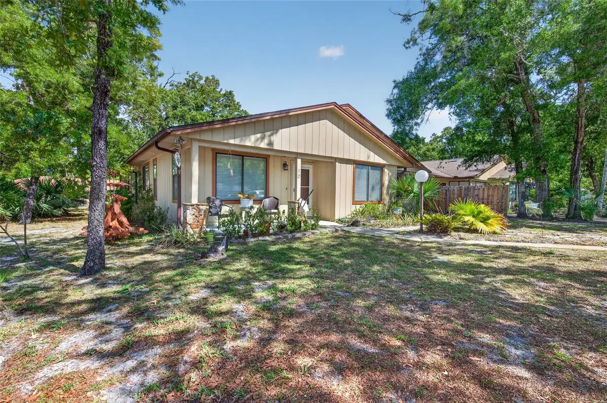 10 Lakepoint Circle, Port Orange, FL 32128 - #1