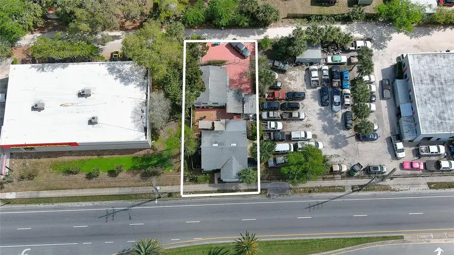 607 N Dixie Freeway, New Smyrna Beach, FL 32168 - #2