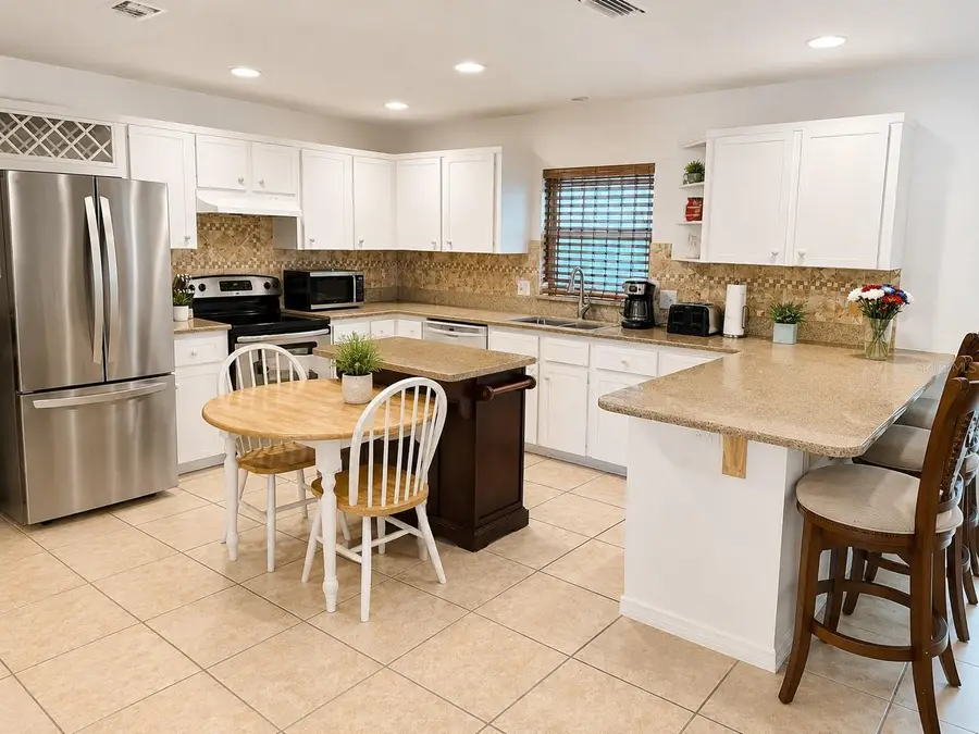 3430 Tamarind Drive, Edgewater, FL 32141 - #2