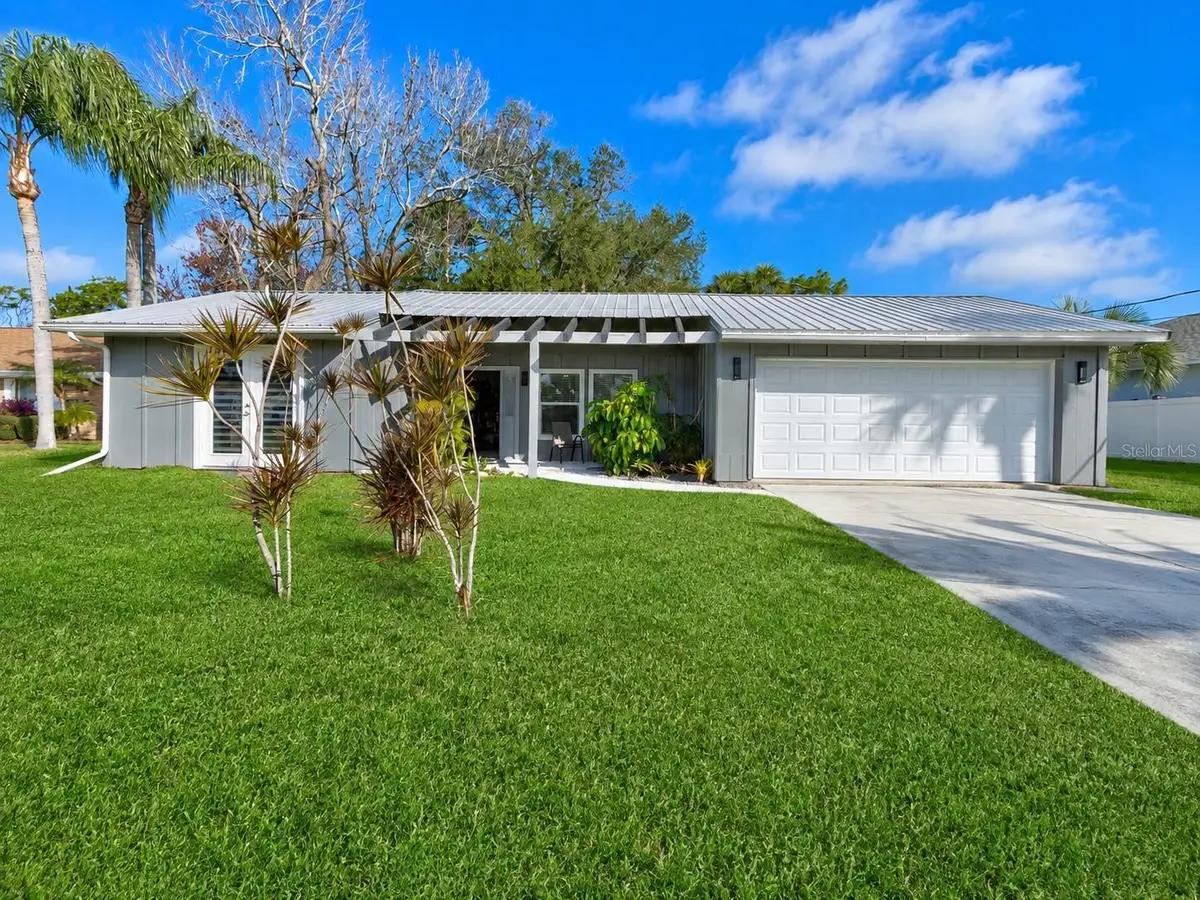 101 Sea Street, New Smyrna Beach, FL 32168 - #1
