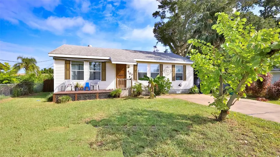 407 Ann Street, Edgewater, FL 32132 - #2