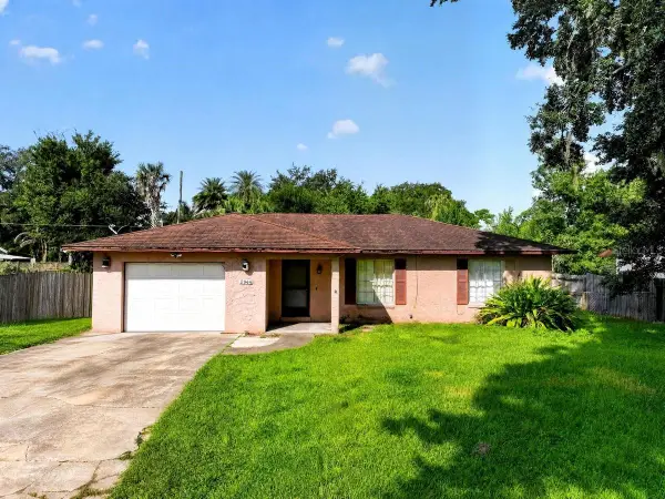2944 Travelers Palm Drive, EDGEWATER, FL 32141