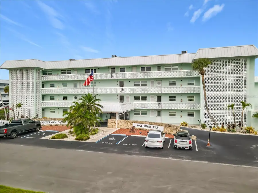 325 N Causeway #203, New Smyrna Beach, FL 32169 - #3