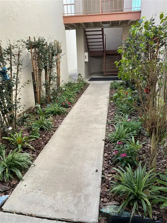 504 Orange Drive #11, Altamonte Springs, FL 32701 - Image #2