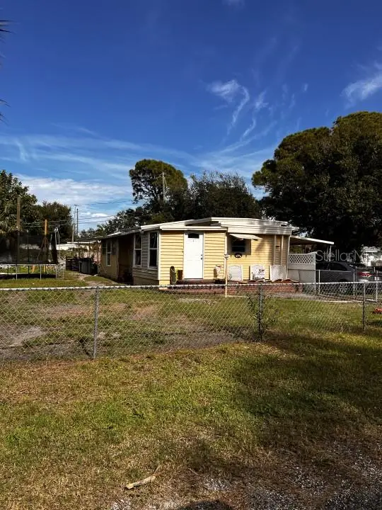 1331 Mentone Drive Ne, Saint Petersburg, FL 33702 - Image #1