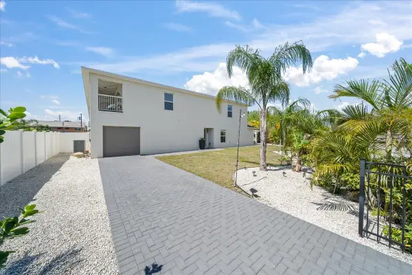 200 Circle Avenue, MELBOURNE, FL 32935