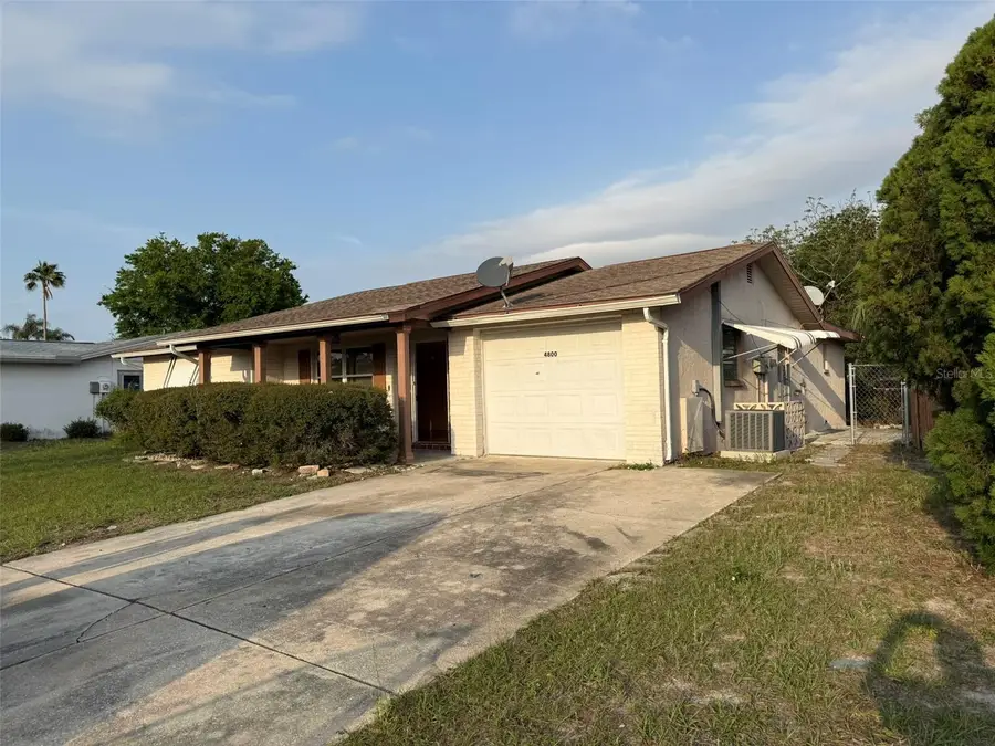 4800 Fleetwood St, New Port Richey, FL 34653 - #2