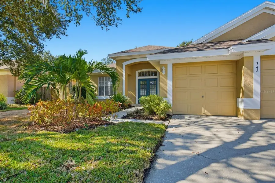342 Mane Court, Tarpon Springs, FL 34688 - Image #2