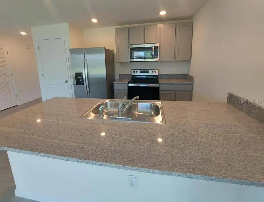 34026 Soaring Bamboo Path, Wesley Chapel, FL 33543 - Image #3