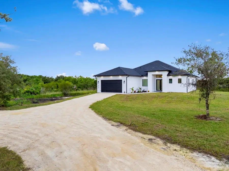 5747 Desoto Boulevard N, Naples, FL 34120 - Image #3