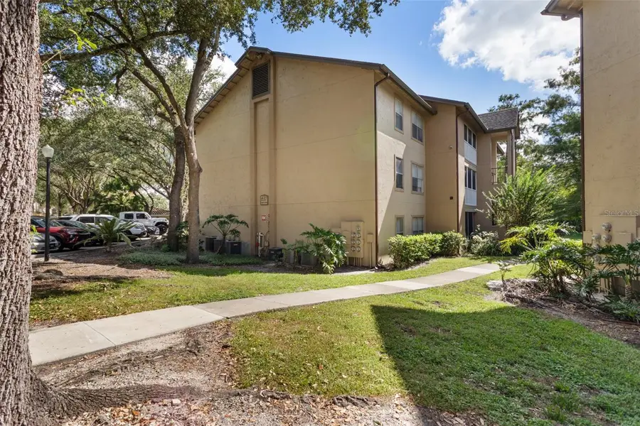 637 Buoy Lane #203, Altamonte Springs, FL 32714 - Image #2