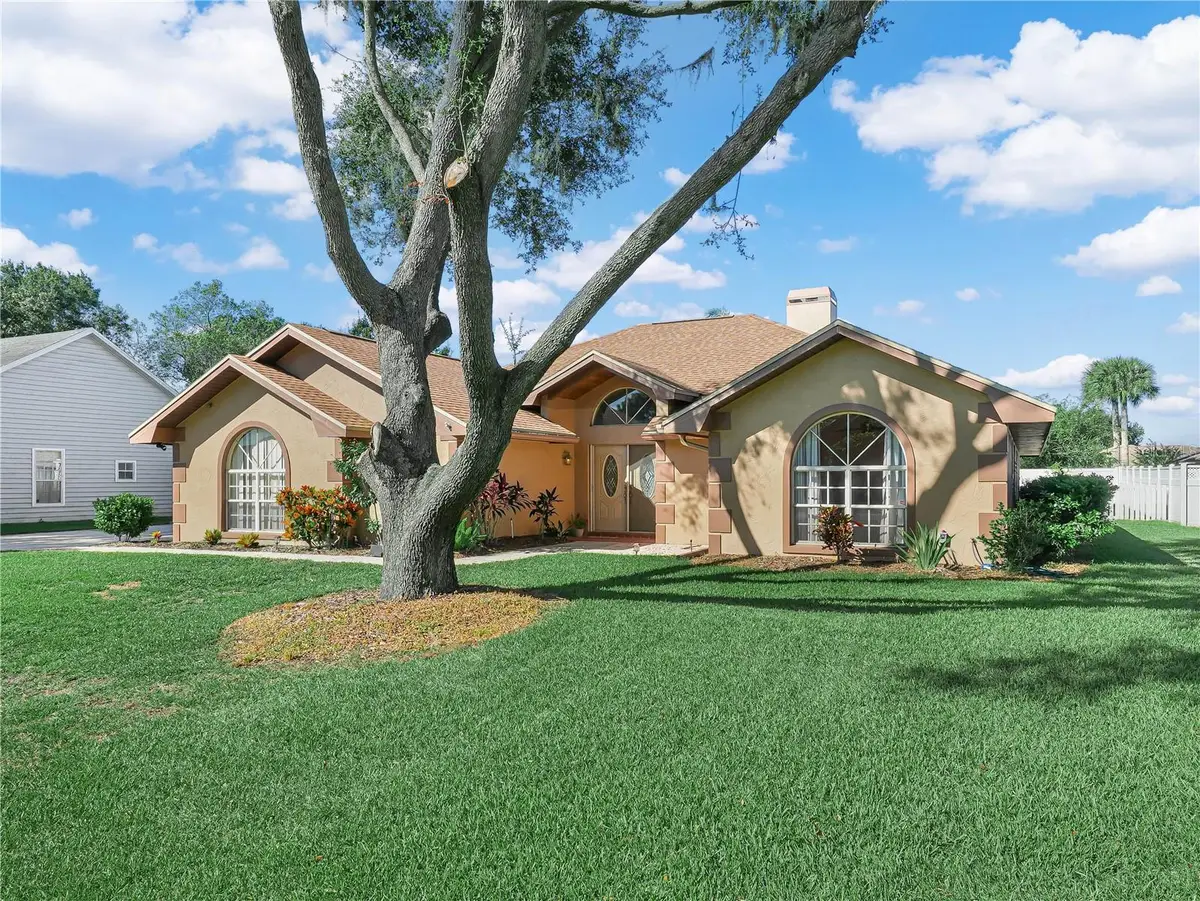 805 Carlton Court, Winter Haven, FL 33884 - Image #1