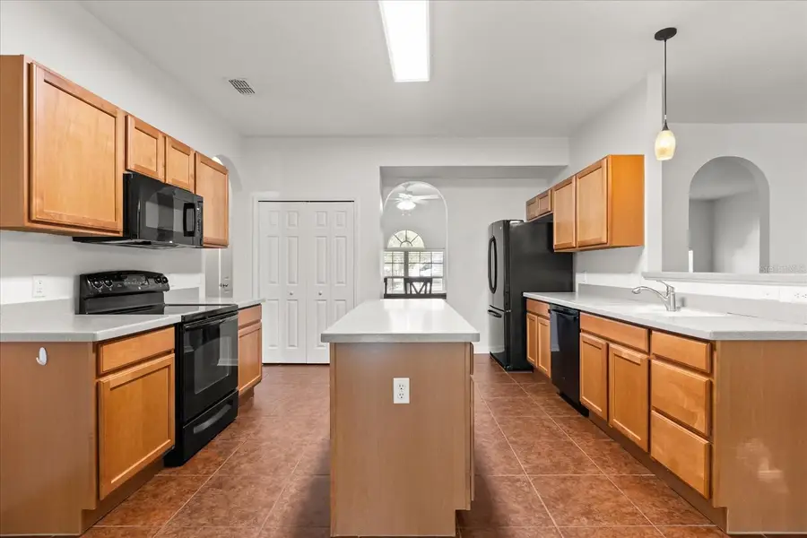 872 Marietta Lane, Eustis, FL 32726 - Image #3