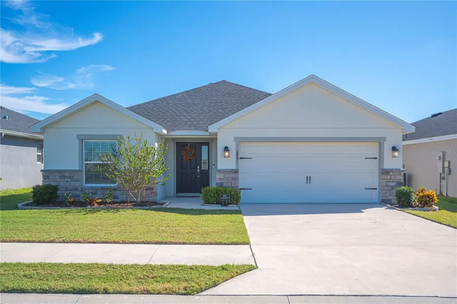 689 Vittorio Drive, Winter Haven, FL 33884 - Image #2