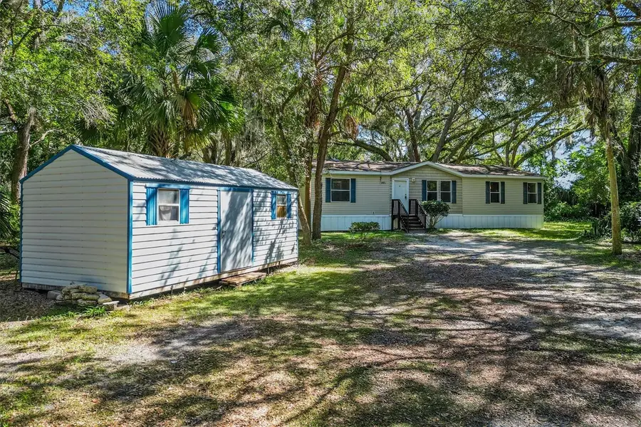 8821 SE 180th Avenue Road, Ocklawaha, FL 32179 - Image #3