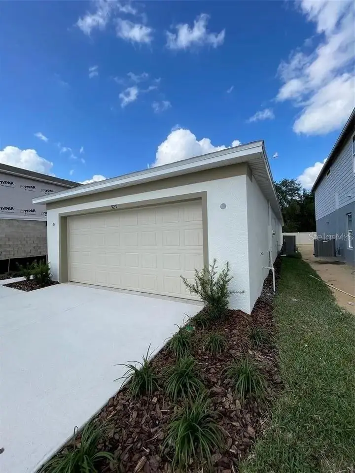 929 Rivers Crossing Street, Clermont, FL 34714 - Image #2