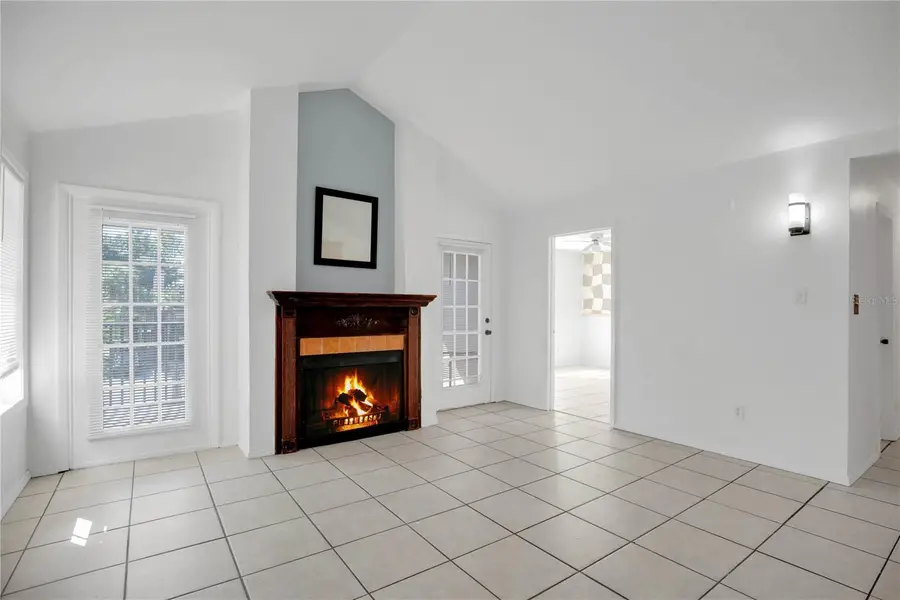 241 Afton Square #308, Altamonte Springs, FL 32714 - Image #3