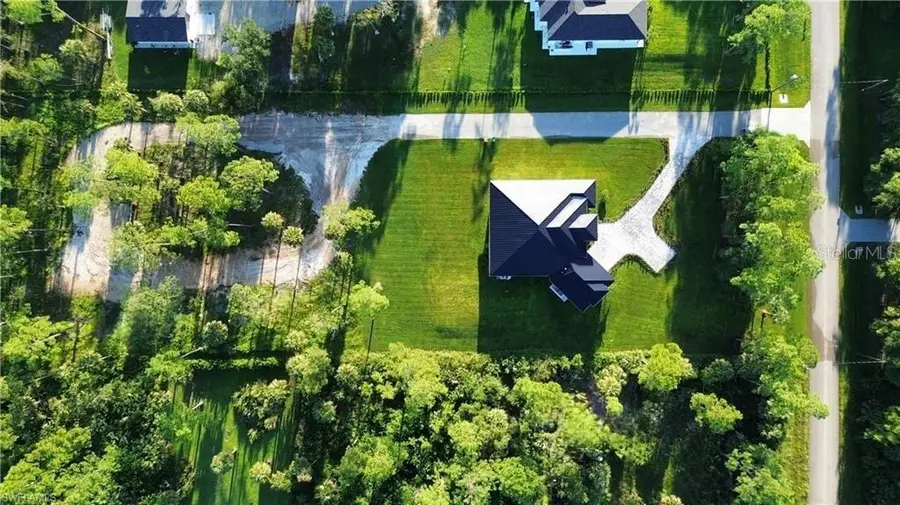 927 12th Avenue Ne, Naples, FL 34120 - Image #3